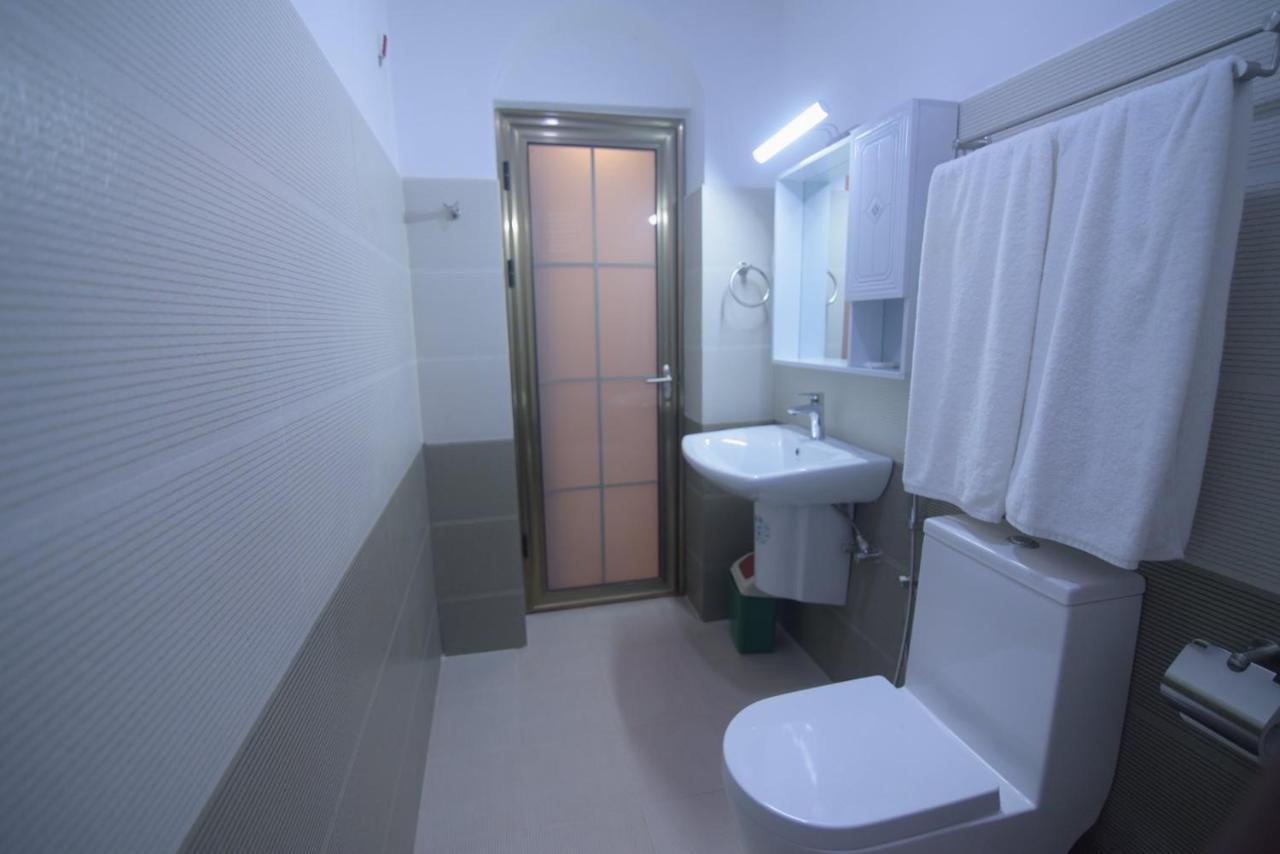 Hotel Blue Sky كورونيغالا المظهر الخارجي الصورة