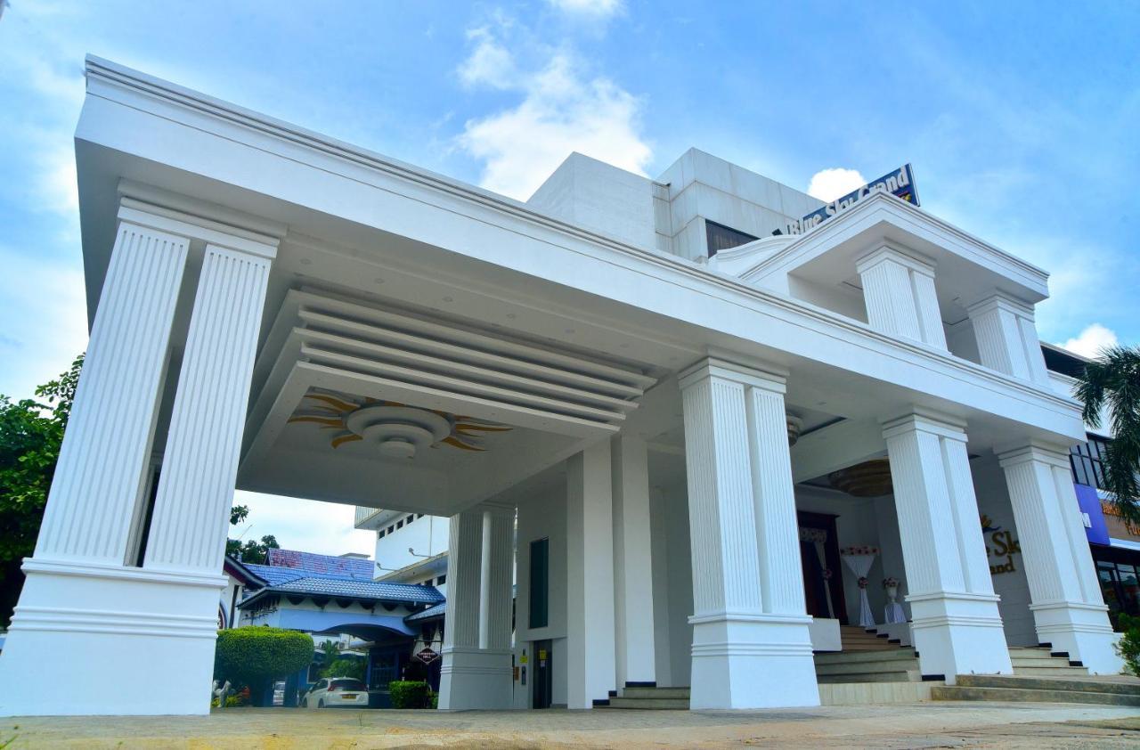 Hotel Blue Sky كورونيغالا المظهر الخارجي الصورة